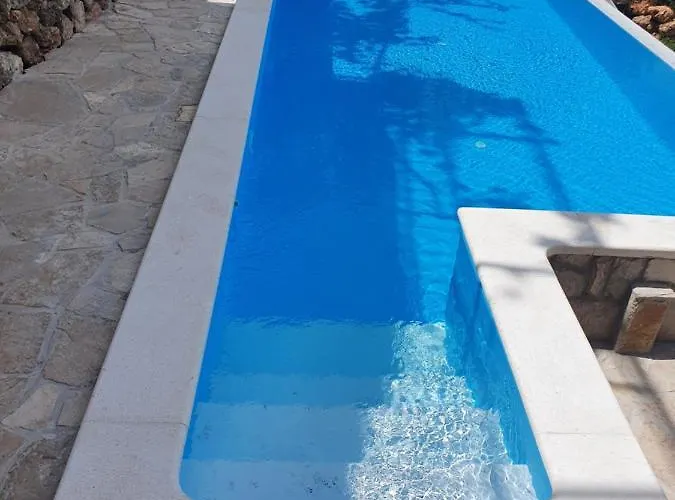 Jerkovic-secluded House And With Pool *